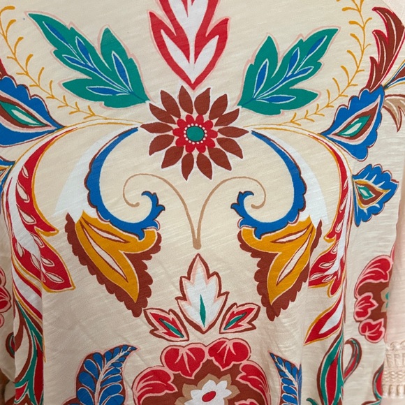 Floral Print Cream Top - Picture 2 of 5